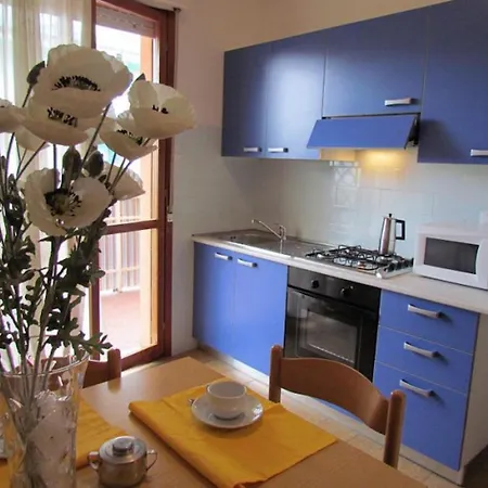 In An Amazing Apartament *